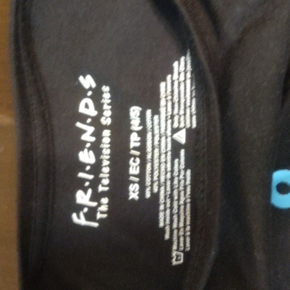 Friends t-shirt - Picture 3 of 3
